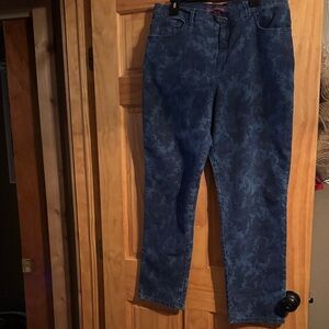 Gloria Vanderbilt Blue Patterned Straight Leg Jeans